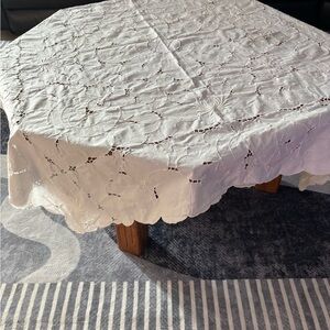 Vintage White Embroidered floral square Tablecloth